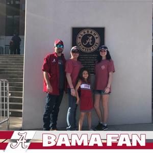 Meet your Posher, Cassie